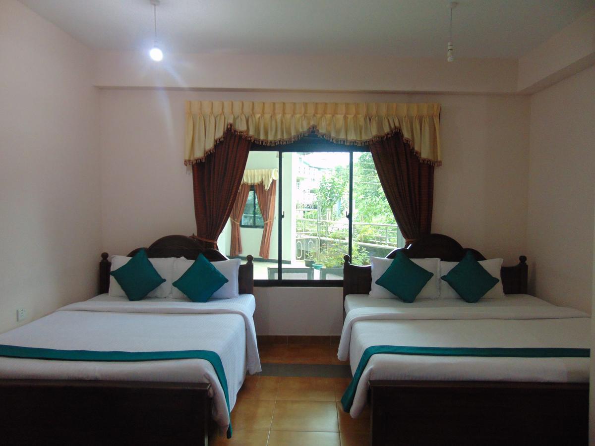 Sri Krishna Bhavan Hotel Hatton Exteriör bild